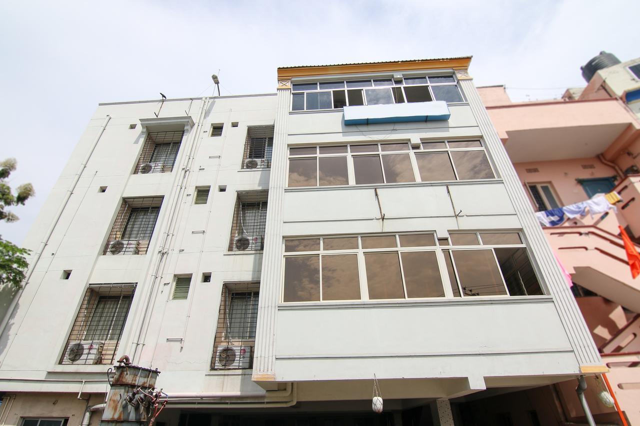 Oyo 9207 Chakri Guest House Visakhapatnam Exterior foto