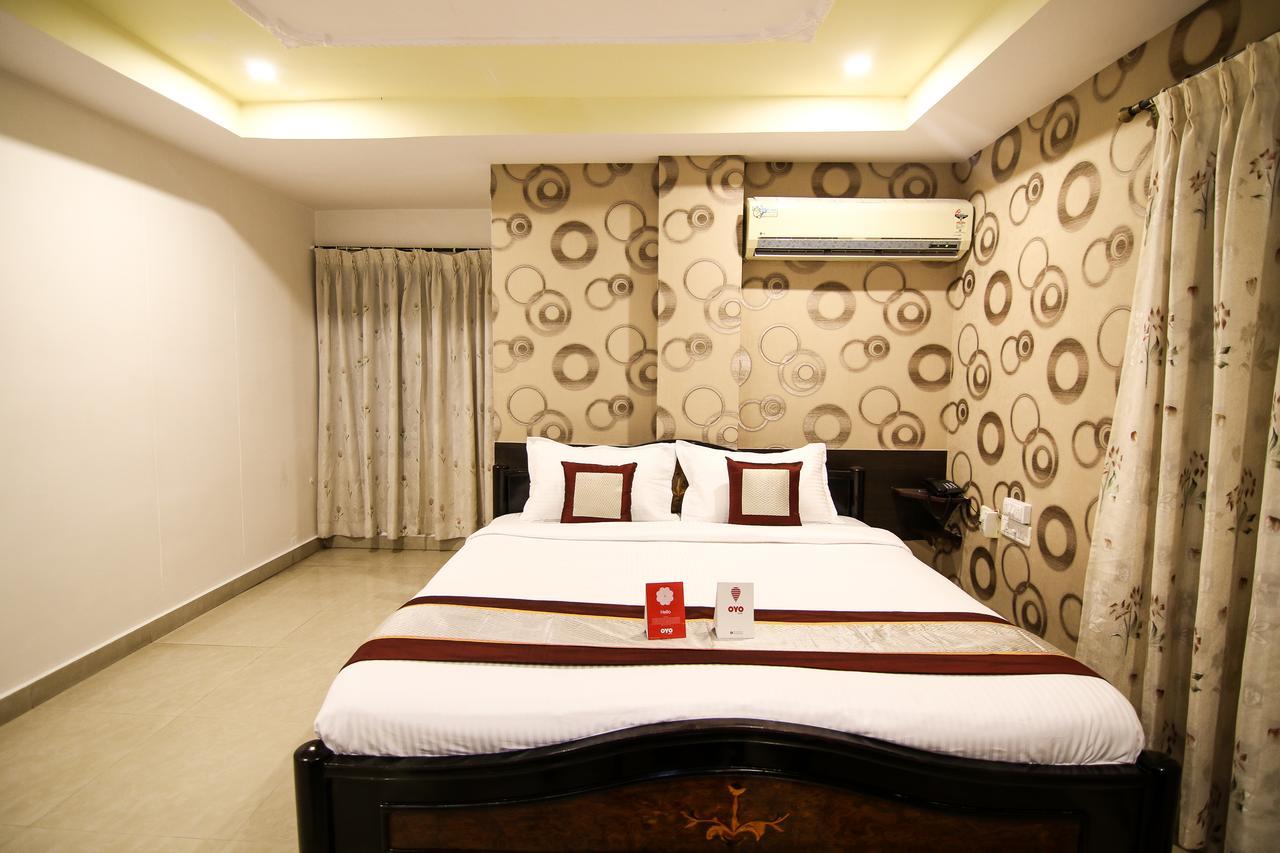 Oyo 9207 Chakri Guest House Visakhapatnam Exterior foto
